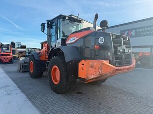 جرافة ذات عجلات Hitachi ZW 180-6