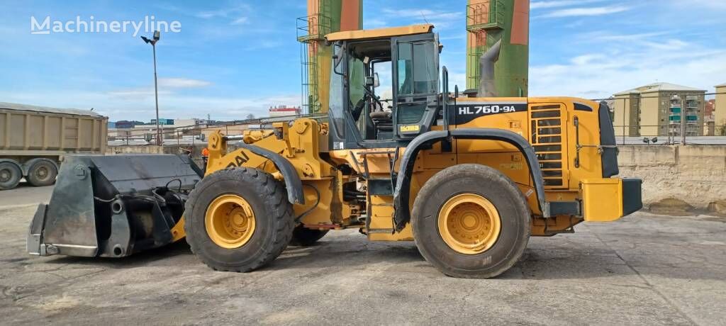 Hyundai HL 760-9 A wheel loader