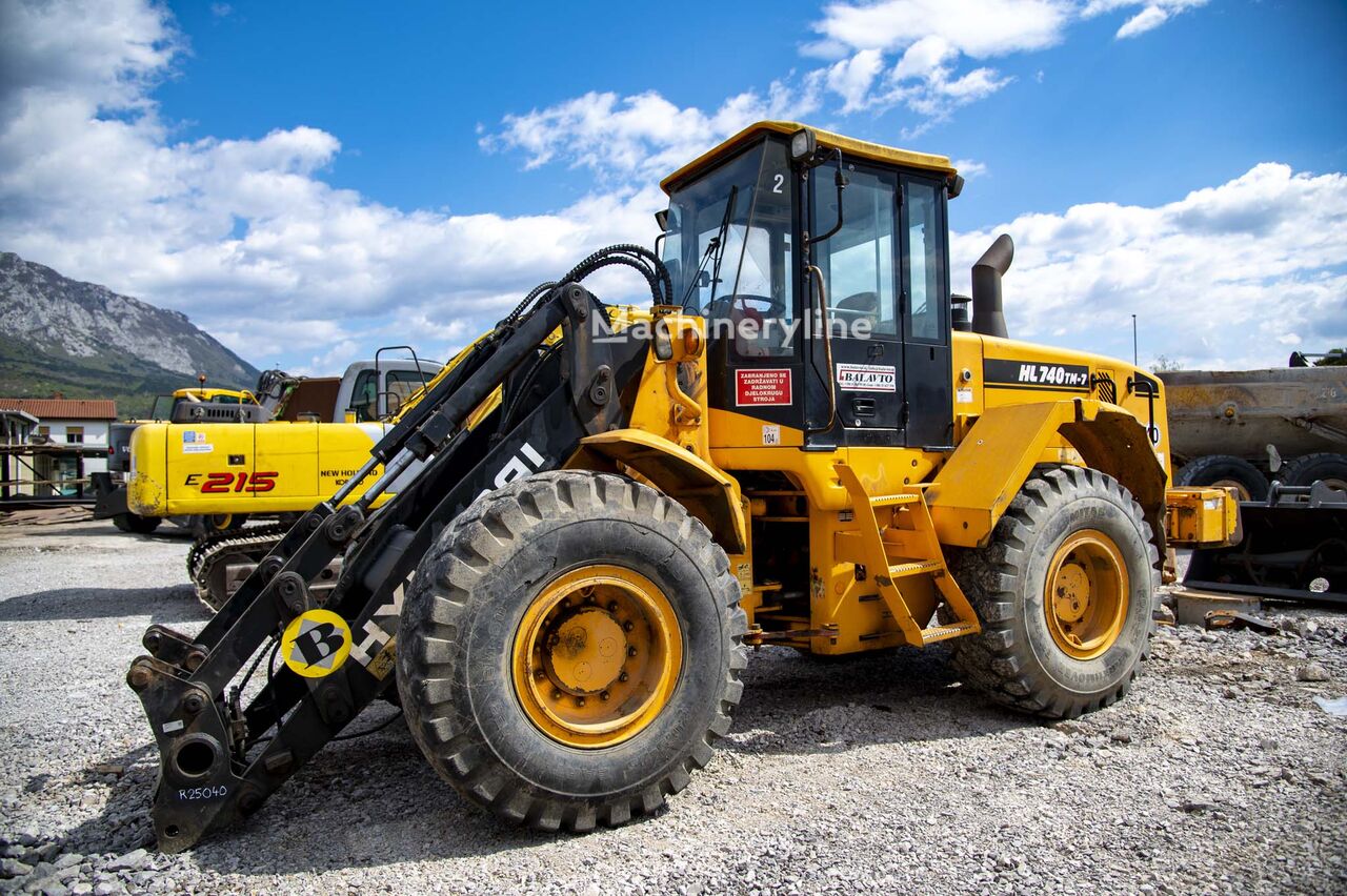 Hyundai HL740TM-7 wheel loader - Machineryline