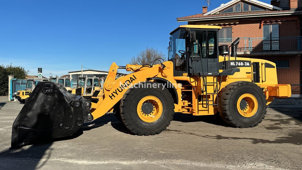 Hyundai HL760-7A wheel loader