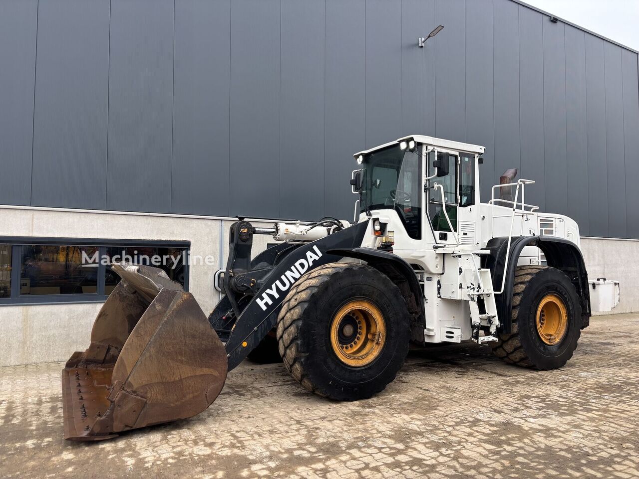 Hyundai HL770-9A cargadora de ruedas