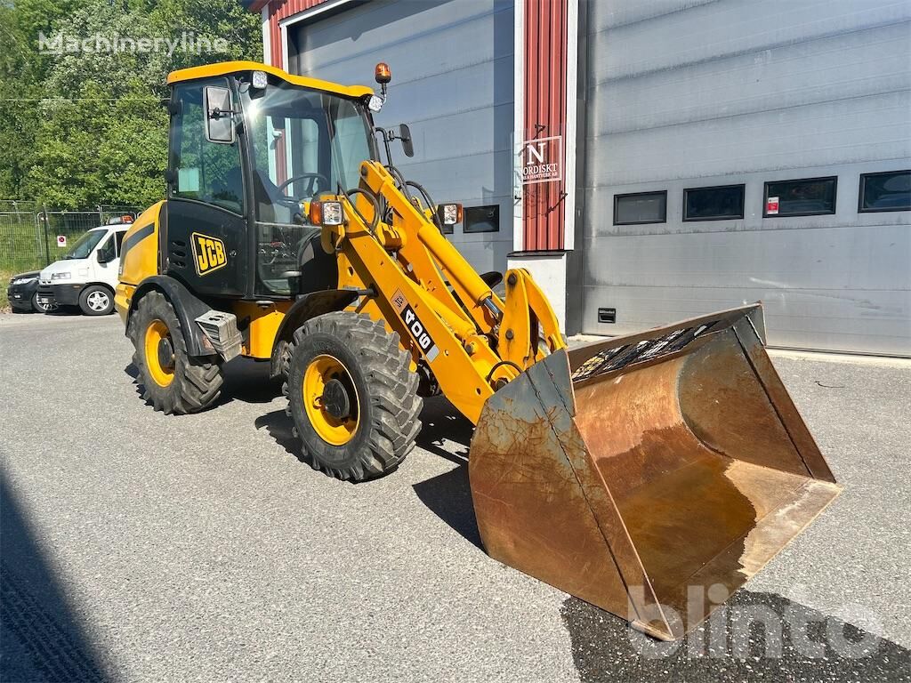 جرافة ذات عجلات JCB 406