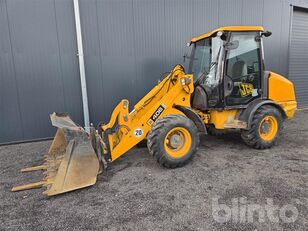 جرافة ذات عجلات JCB 406
