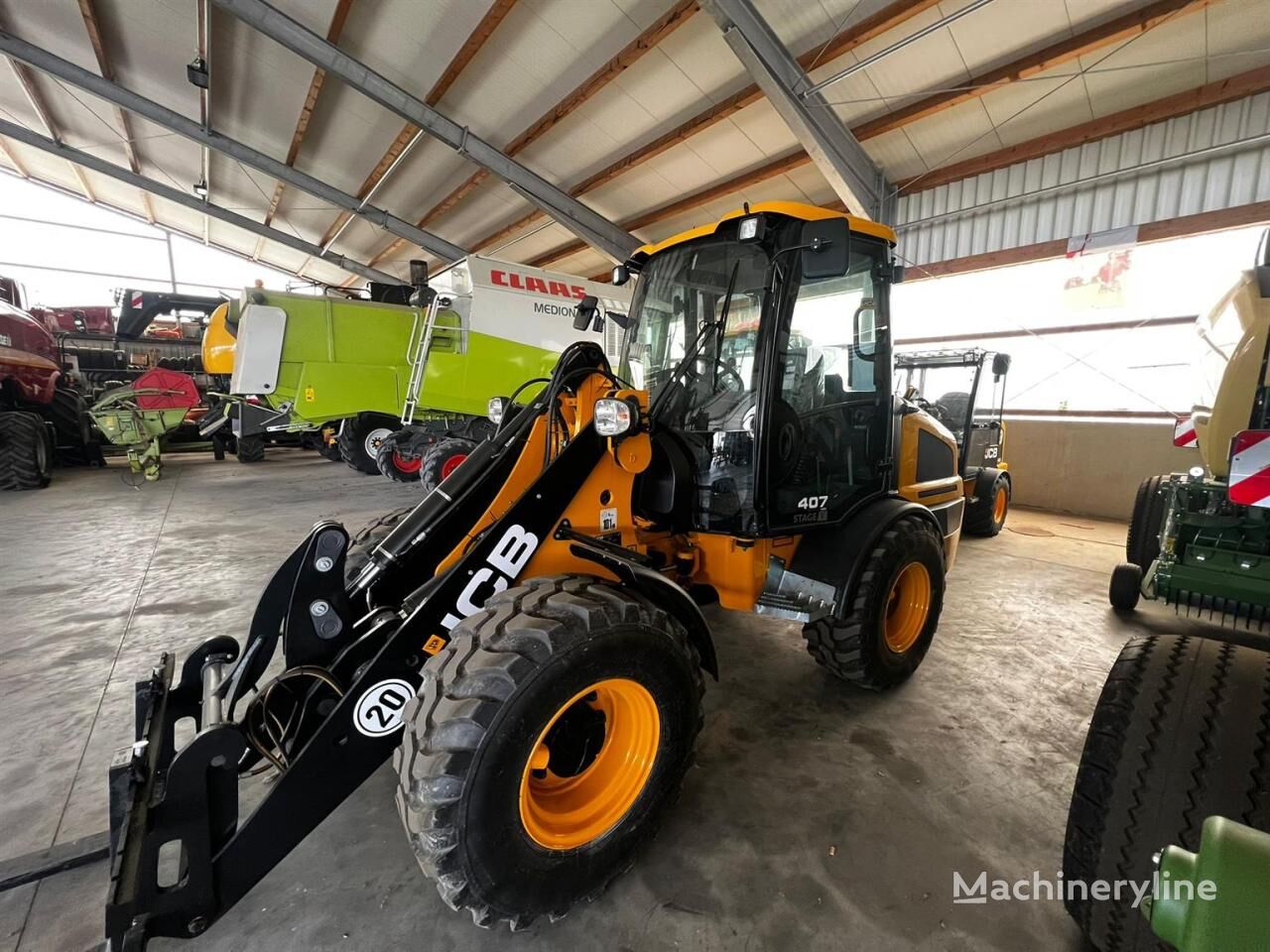 încărcător frontal JCB 407 Agri Stage V nou