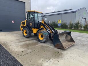 chargeuse sur pneus JCB 409 AG T4