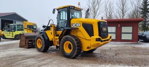 جرافة ذات عجلات JCB 437 HT