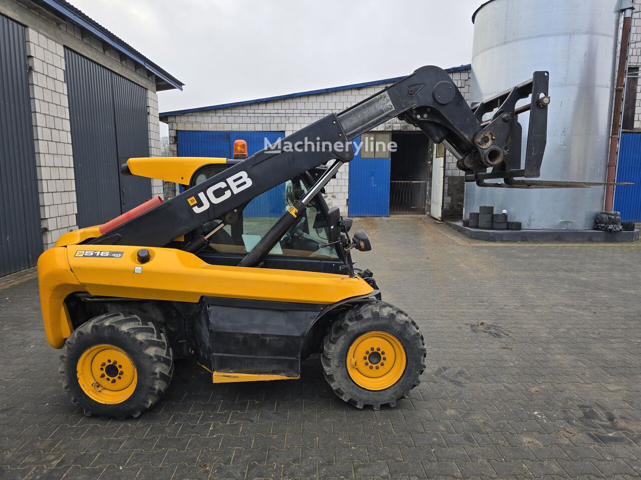 chargeuse sur pneus JCB 516-40 AGRI