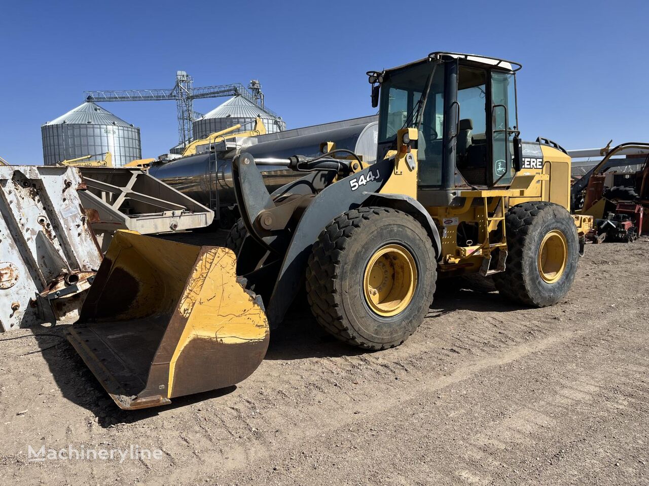 John Deere 544J wheel loader