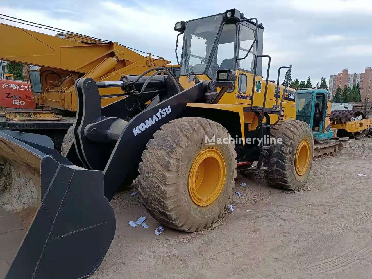 Chargeuse sur pneus Komatsu WA 380 - Machineryline
