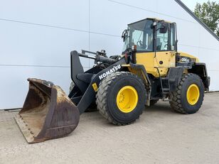Komatsu WA200PZ-6 wiellader