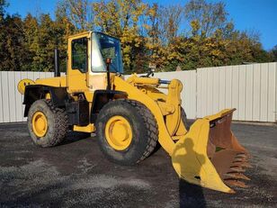 chargeuse sur pneus Komatsu WA270-3