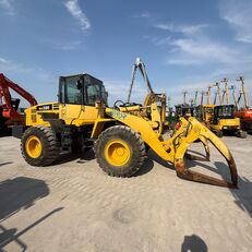 Komatsu WA320-5 wheel loader