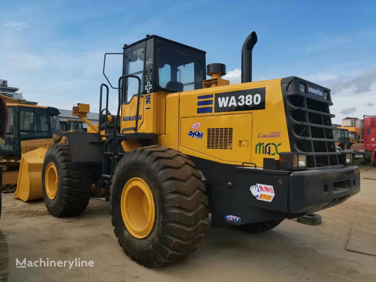 фронтальный погрузчик Komatsu WA380-3