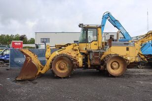 Komatsu WF450-3D wheel loader