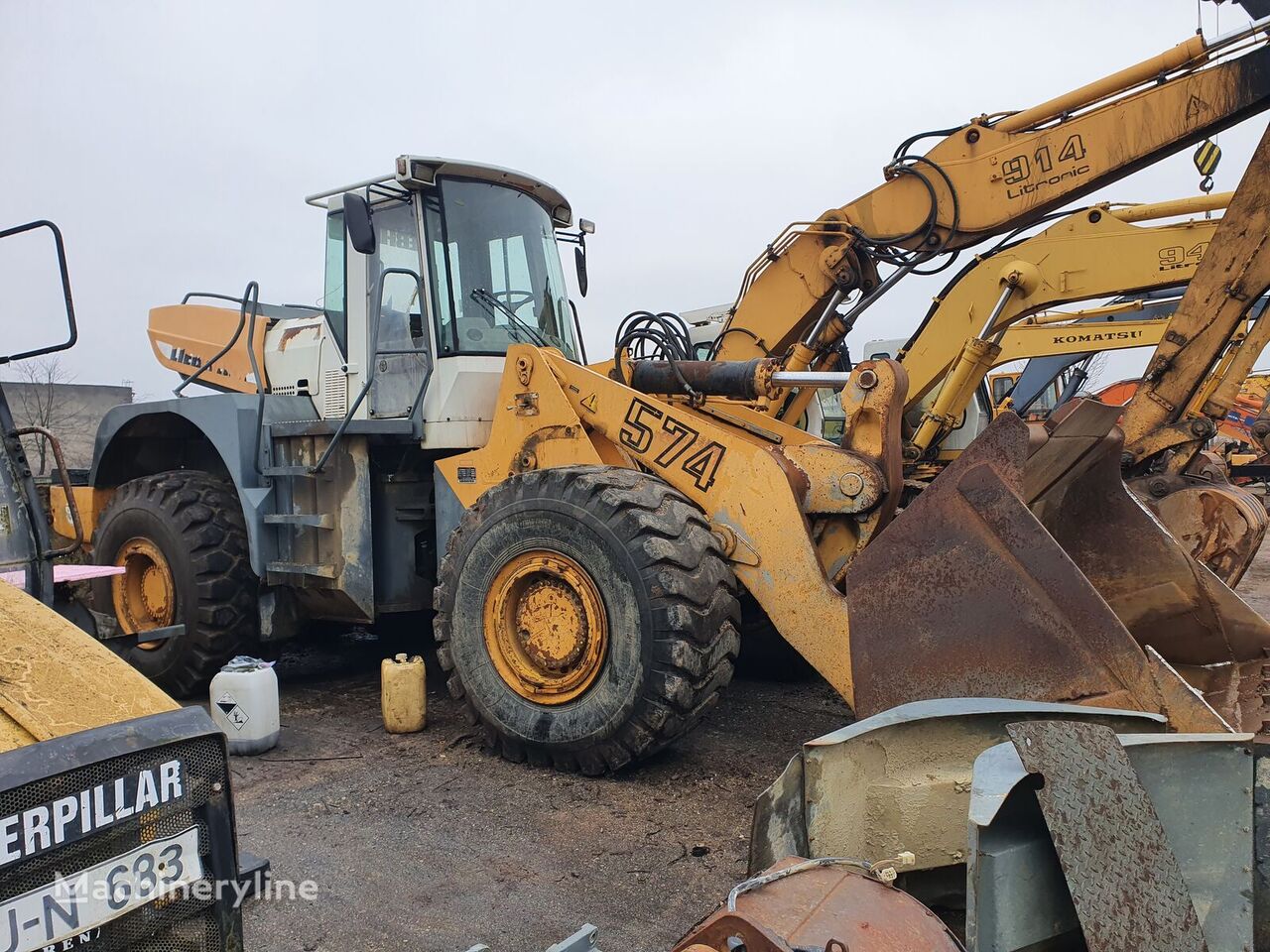 kolesový nakladač Liebherr 574 dezmembrez na náhradné diely