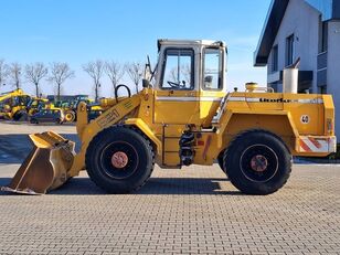 جرافة ذات عجلات Liebherr L 521