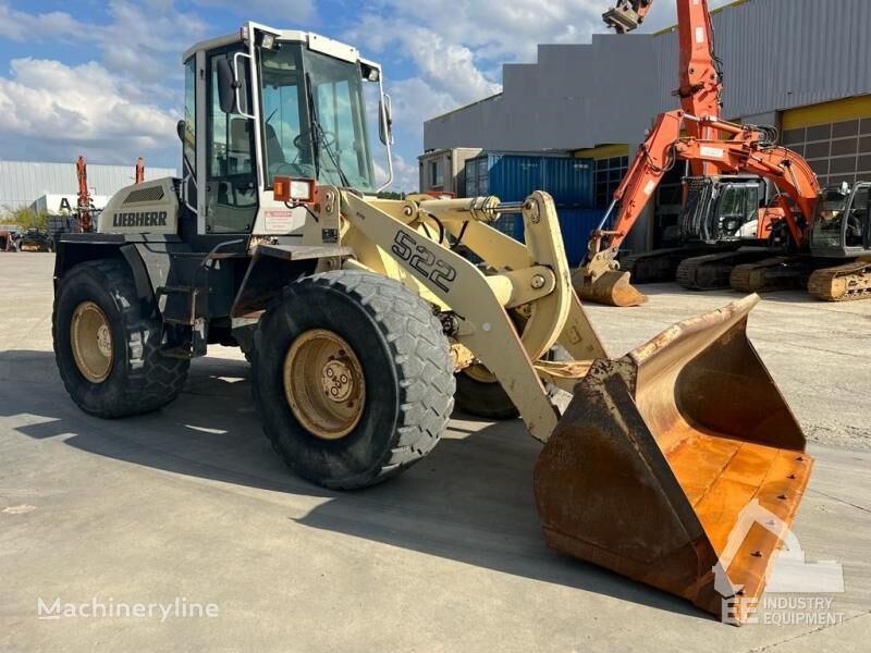 Liebherr L 522 wheel loader