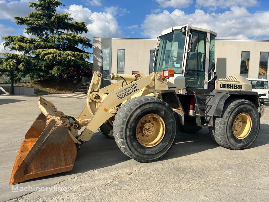 Liebherr L522 frontālais iekrāvējs