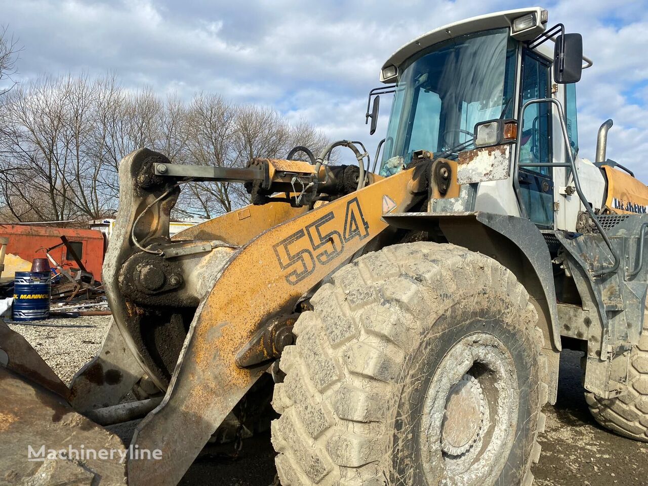 chargeuse sur pneus Liebherr L554 pour pièces détachées