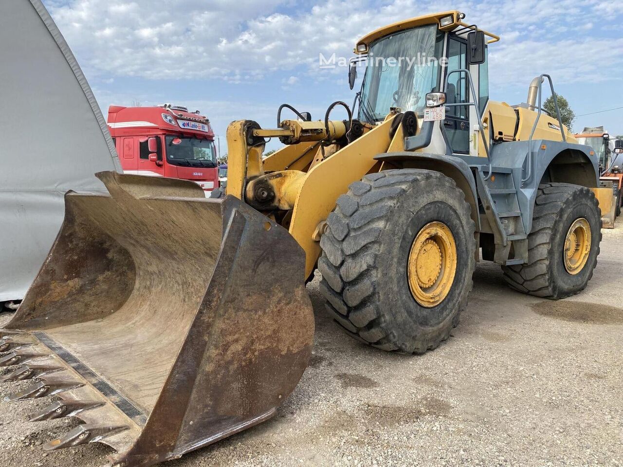 جرافة ذات عجلات Liebherr L564 - Machineryline