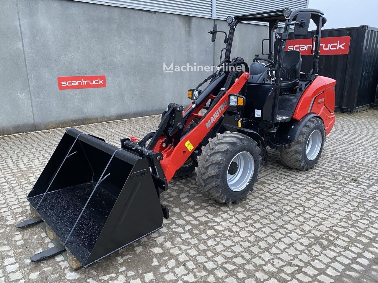 фронтальный погрузчик Manitou MLA 4-50H 4P ST5