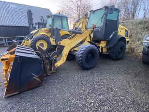 New Holland W80C cargadora de ruedas