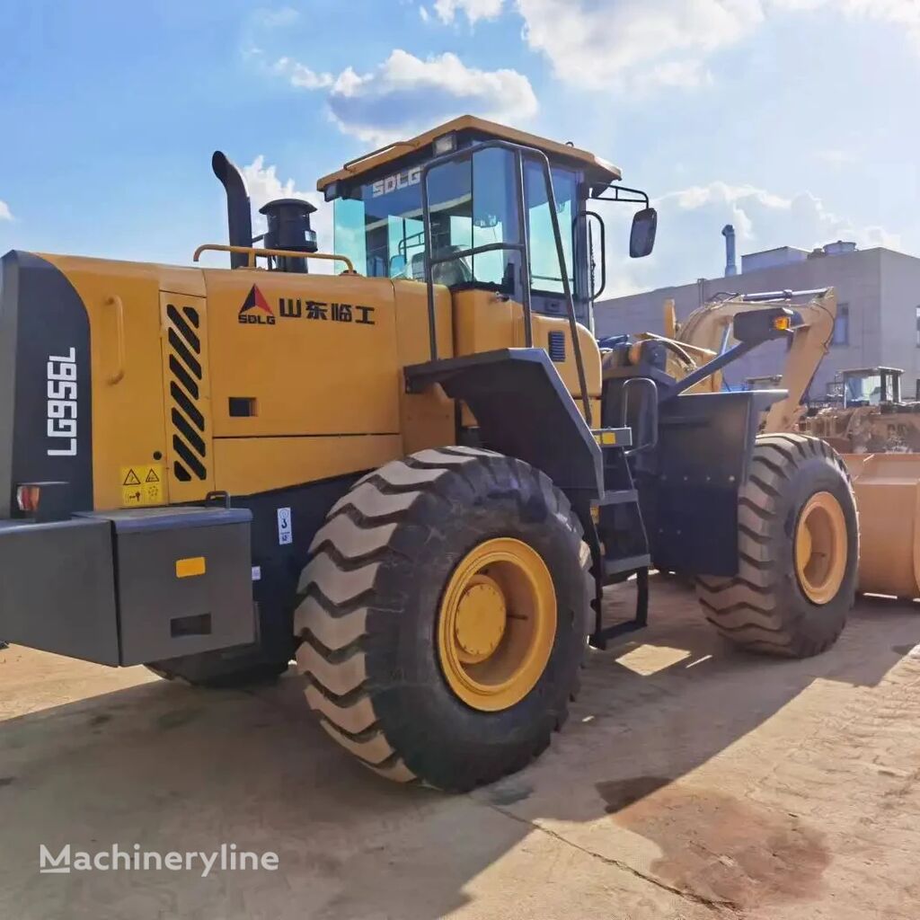 new SDLG 956L wheel loader