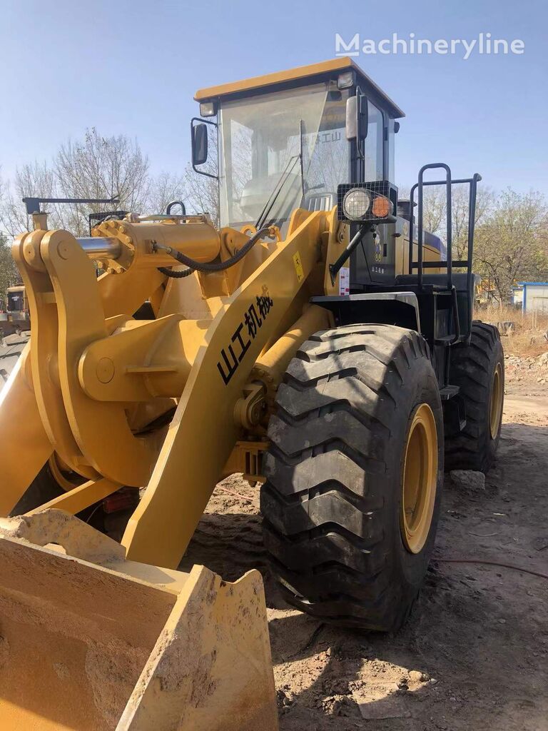 SEM 655D wheel loader