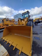 chargeuse sur pneus SEM 658D neuve