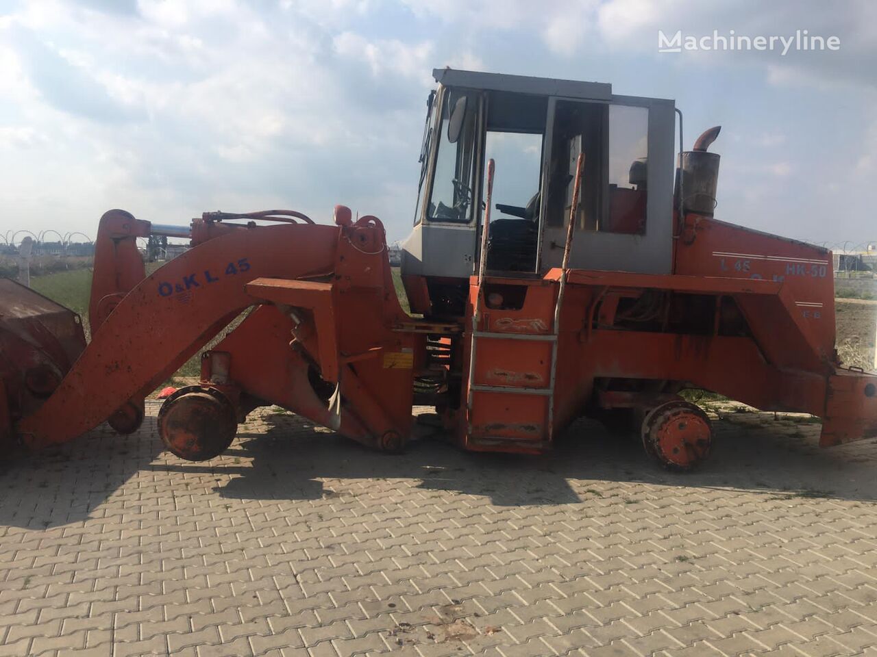 parçalar için USED O&K L45 WHEEL LOADER PARTS AXLE BUCKET CAB SHAFT VALVE lastikli yükleyici