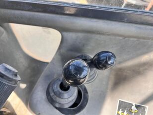 Încărcător frontal VF Venieri Venieri 263B PLUS CHARGEUSE SUR PNEUS de vânzare - Imagine 16 | Machineryline RO Încărcător frontal VF Venieri Venieri 263B PLUS CHARGEUSE SUR PNEUS | Imagine 16 - Machineryline
