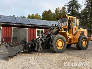 Volvo 4300 wheel loader