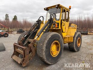chargeuse sur pneus Volvo 4300
