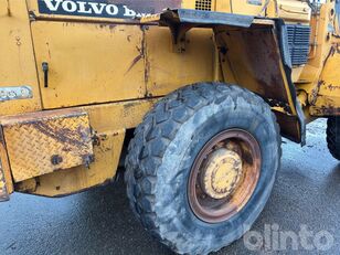 Chargeuse sur pneus Volvo 4300 B à vendre - Image 44 | Machineryline BF Chargeuse sur pneus Volvo 4300 B | Image 44 - Machineryline