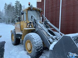 جرافة ذات عجلات Volvo 4300 Wheel loader with bucket