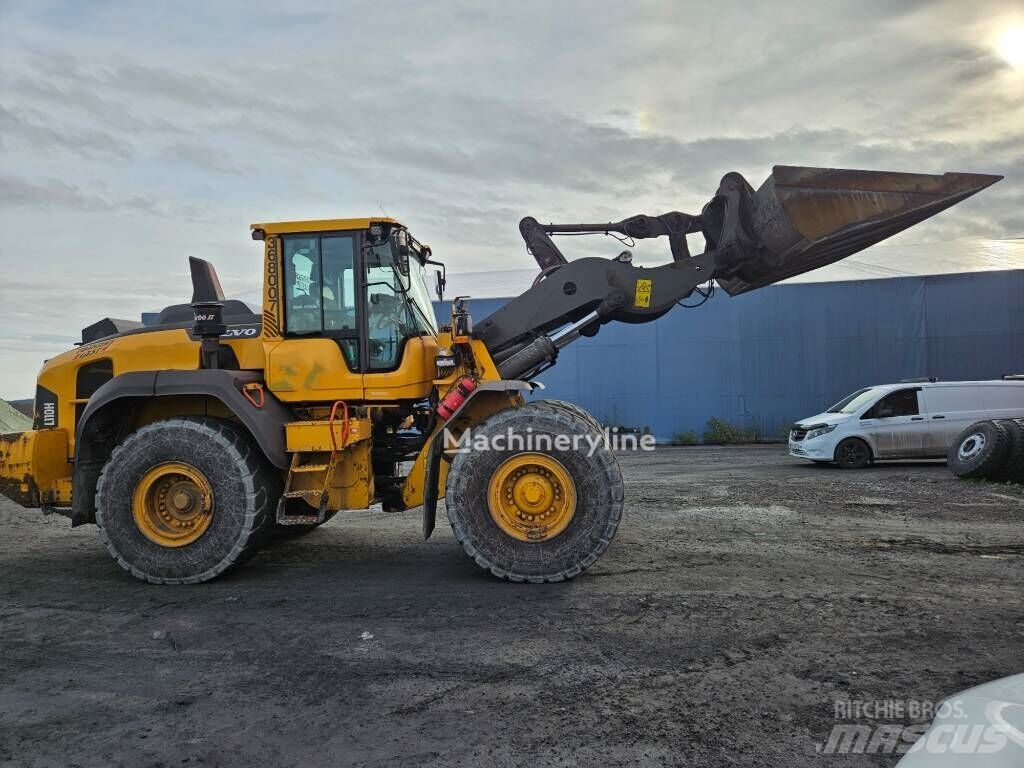 chargeuse sur pneus Volvo L 110 H