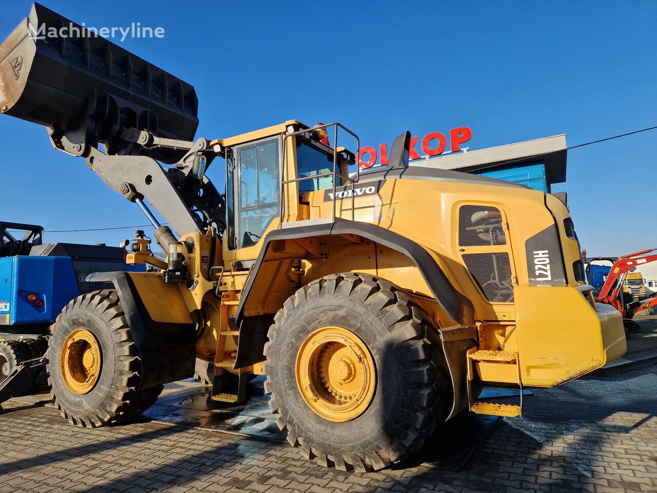 Volvo L 220 H wheel loader