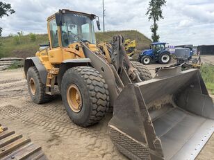 фронтальный погрузчик Volvo L110