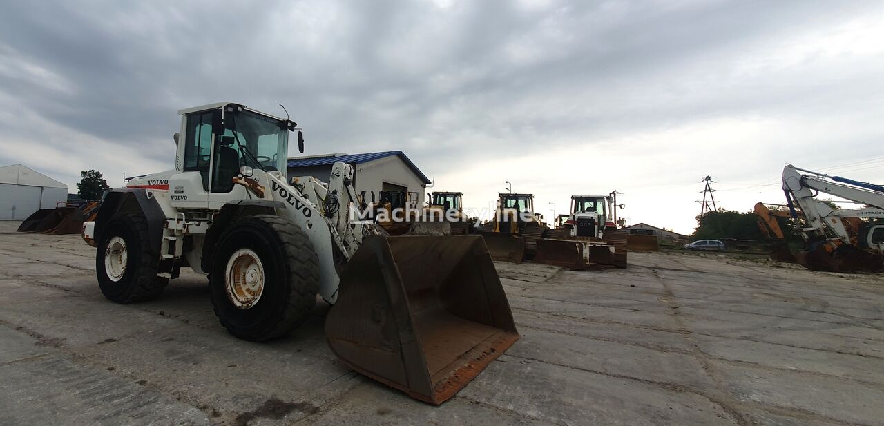 фронтальный погрузчик Volvo L110 F