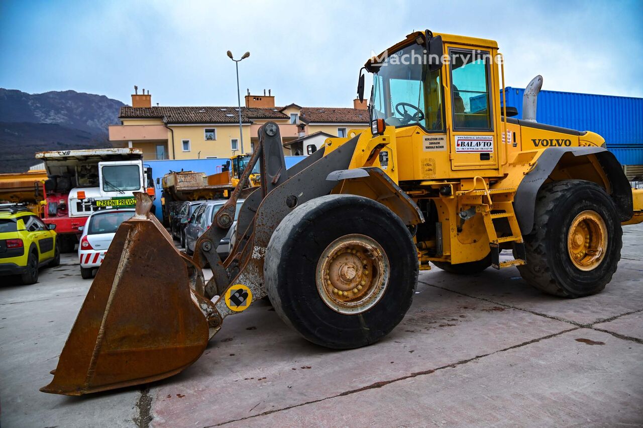 kolesový nakladač Volvo L110E