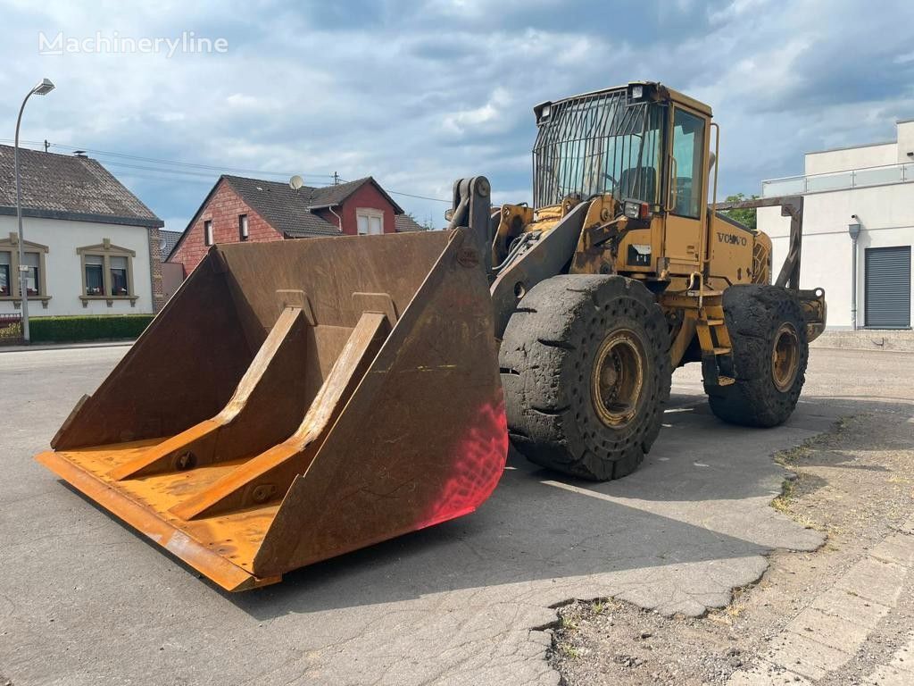 Volvo L120 E cargadora de ruedas