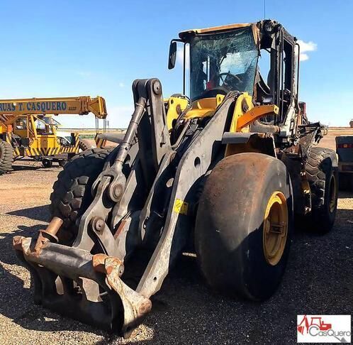 Volvo L120F kerekes rakodó alkatrésznek