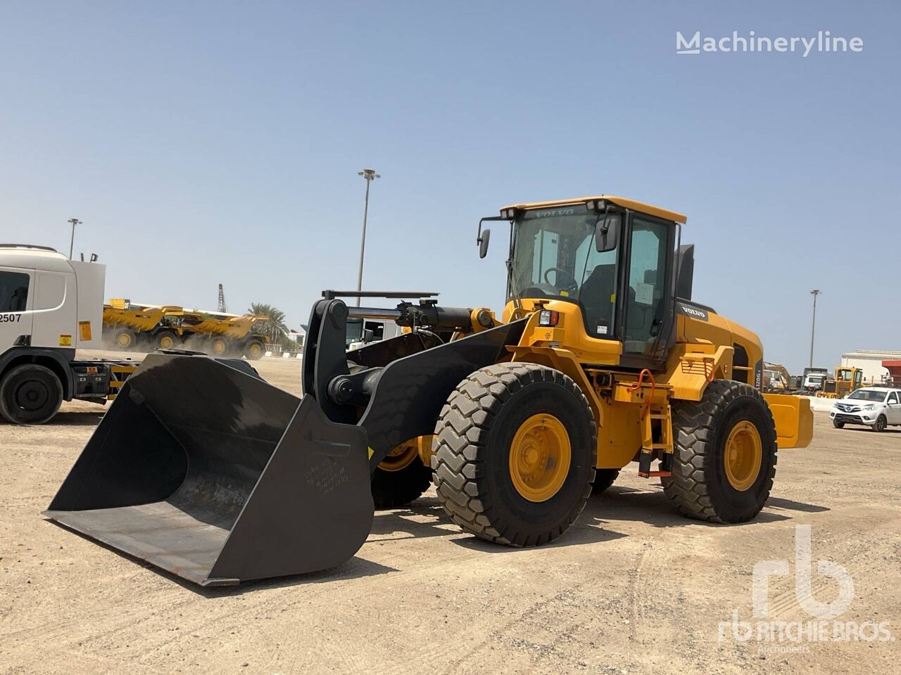 جرافة ذات عجلات Volvo L120GZ