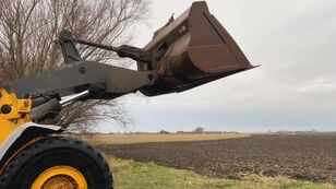 фронтальный погрузчик Volvo L180