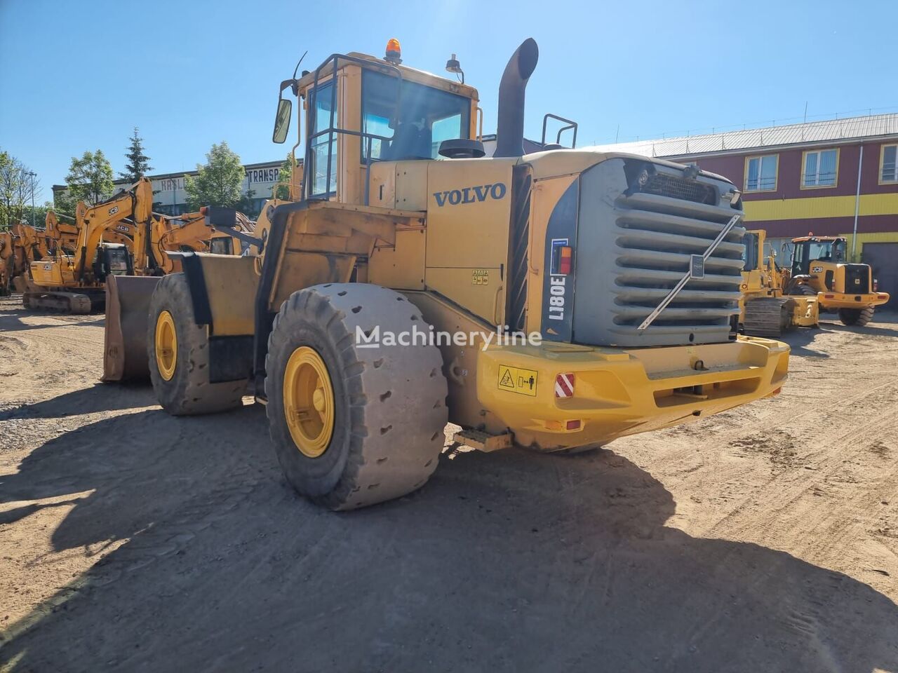 фронтальный погрузчик Volvo L180 E