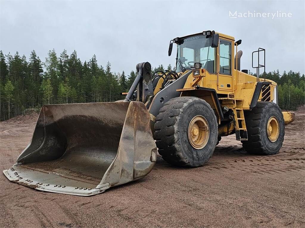 фронтальный погрузчик Volvo L180E