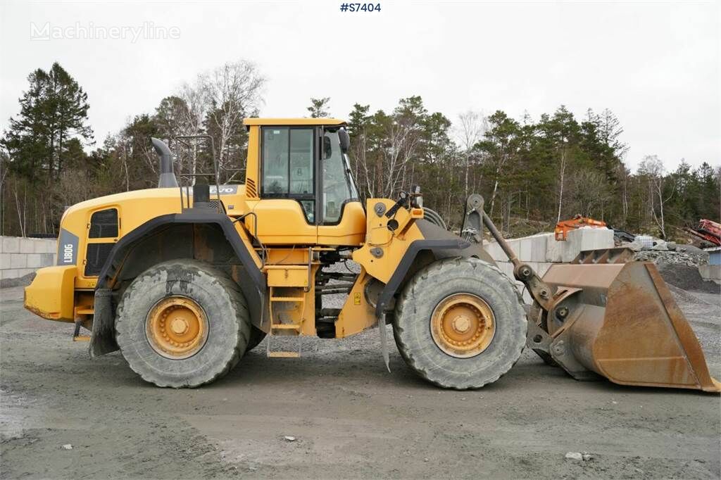 фронтальный погрузчик Volvo L180G