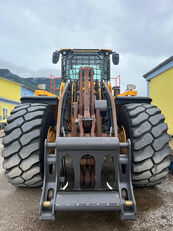 nakladalec na kolesih Volvo L220H