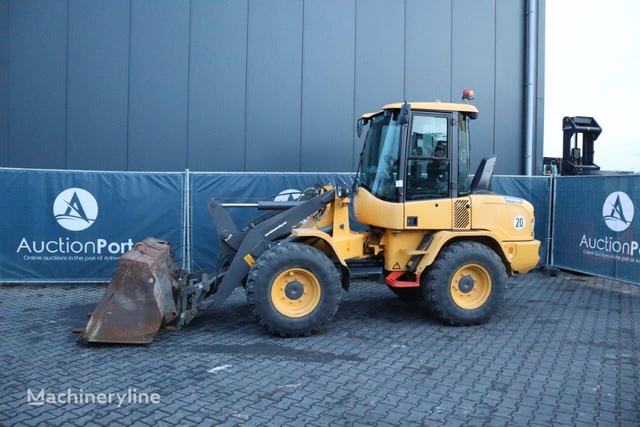 Volvo L30G wheel loader