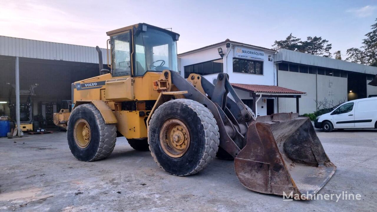 Volvo L70C lastikli yükleyici